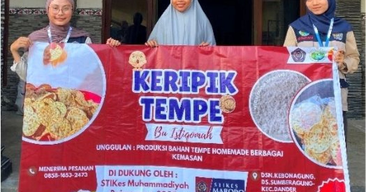 Mahasiswa KKN STIKes Maboro : Pendataan UMKM dan Pembuatan Banner Desa Sumberagung