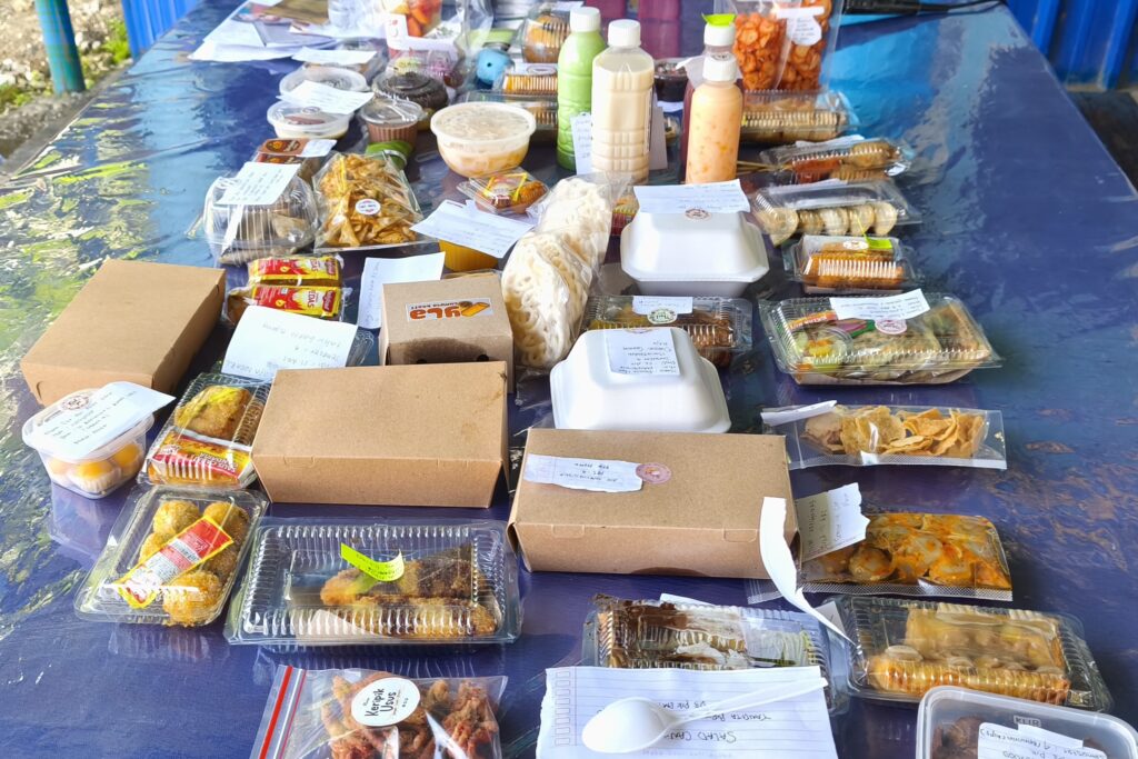 Business Day STIKes Muhammadiyah Bojonegoro: Mahasiswa Tunjukkan Jiwa Wirausaha dalam UAS ELC 4